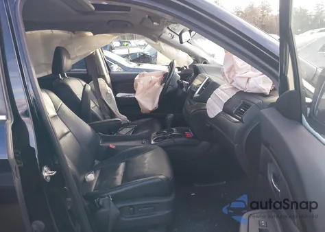 2016 Honda Pilot Ex-L z USA, uszkodzony, nr VIN 5FNYF6H53GB048446